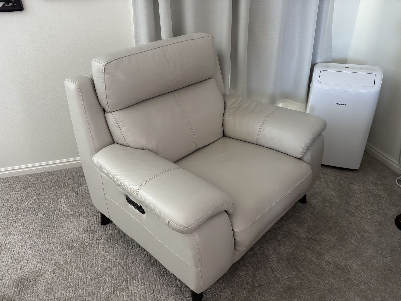 Matching pair of custom leather recliners