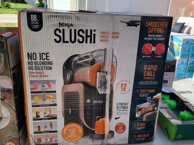 Ninja Slushie 88oz Professional
Qty-1