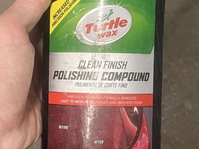 Turtle Wax Clean Finish Polishing Compound 18oz - Removes Light to Medium Scratches