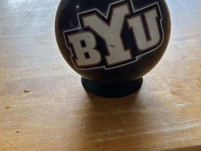 BYU Plastic Bowling Ball 14 lbs