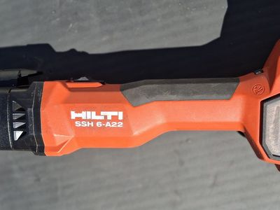 HILTI 22V Double Cut Shears