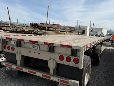 NICE 2016 WILSON MODEL CF-1080 FLATBED TRAILER