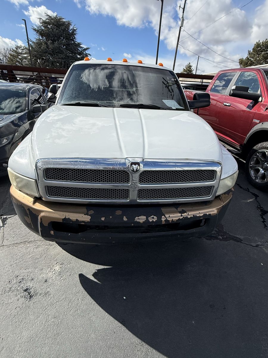 1999 Dodge Ram 3500 SLT