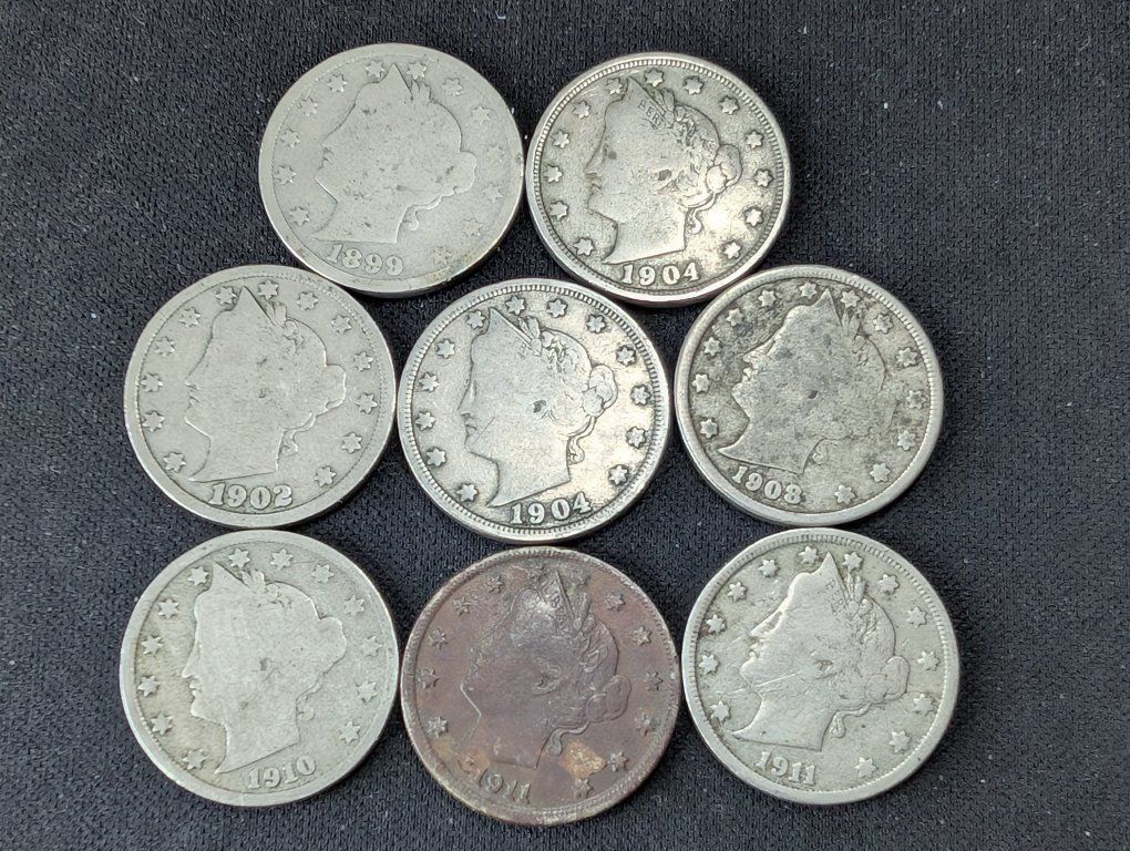 Lot of 8 Vintage Liberty Head V Nickels (1899-1911)
