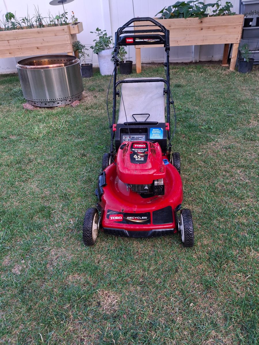Toro 22" Recycler (doesn’t run)