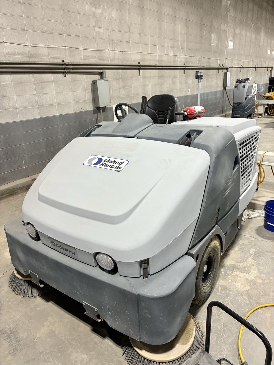 SWEEPER RIDE ON PICK UP 67” & LARGER