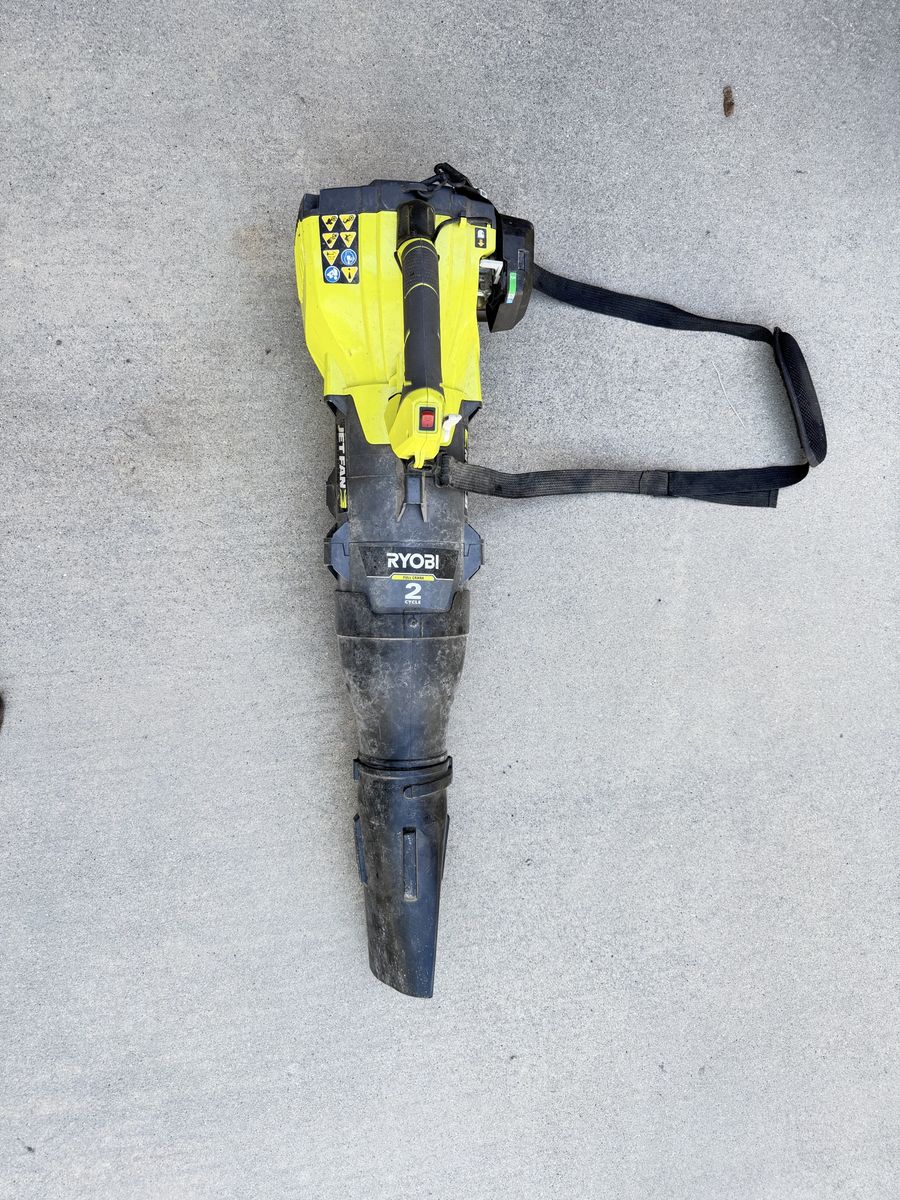 Ryobi RY25AXB Blower 2