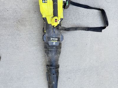 Ryobi RY25AXB Blower 2