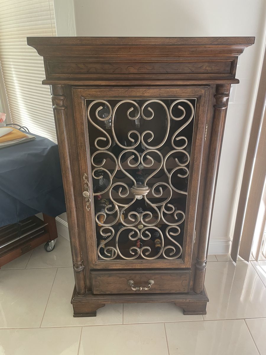 Wine Cabinet