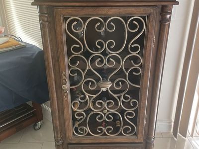 Wine Cabinet