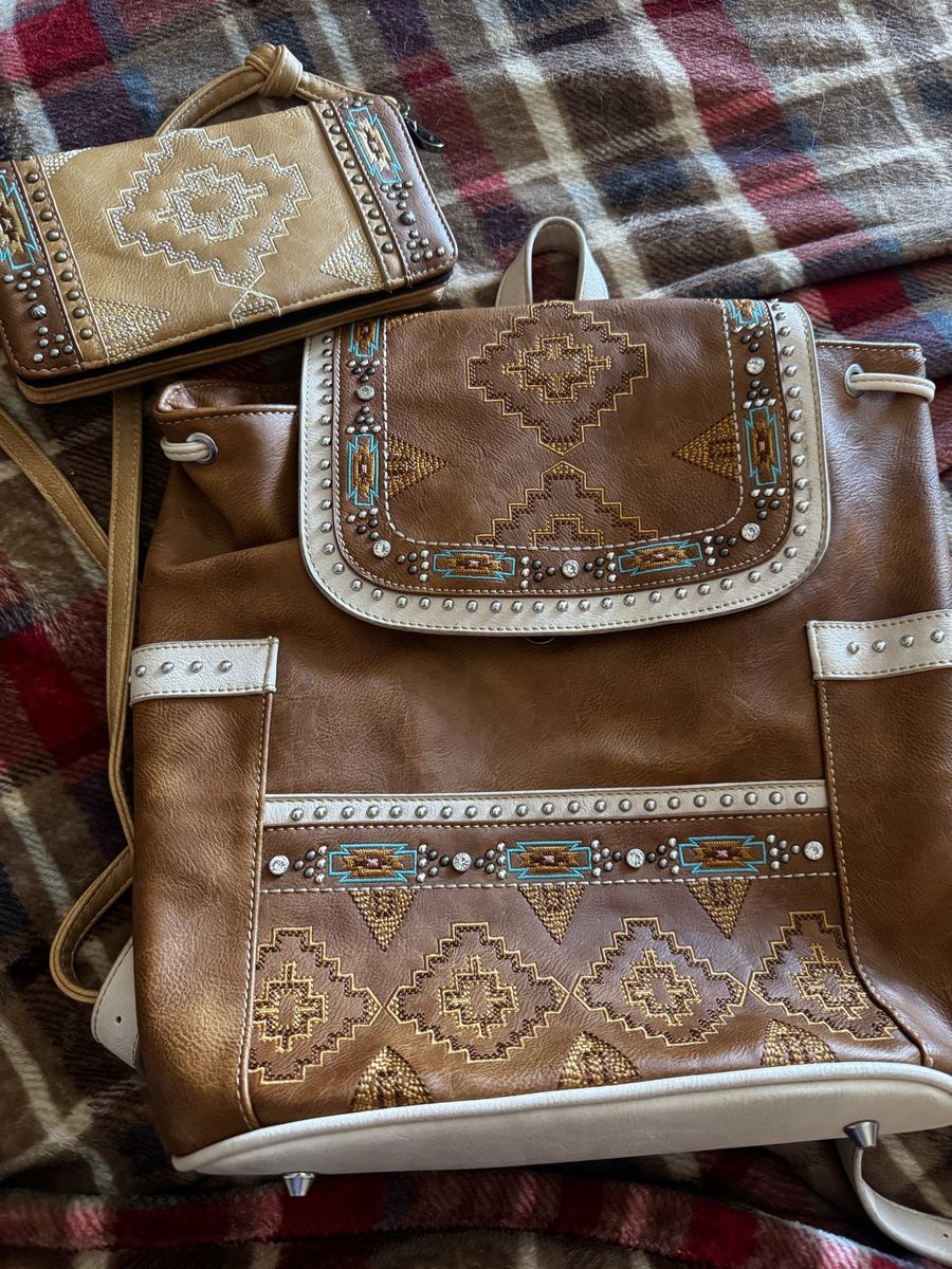 Women’s leather backpack and wallet
