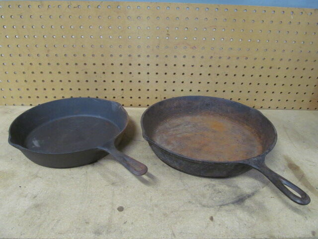 Vintage 3 notch cast iron skillets