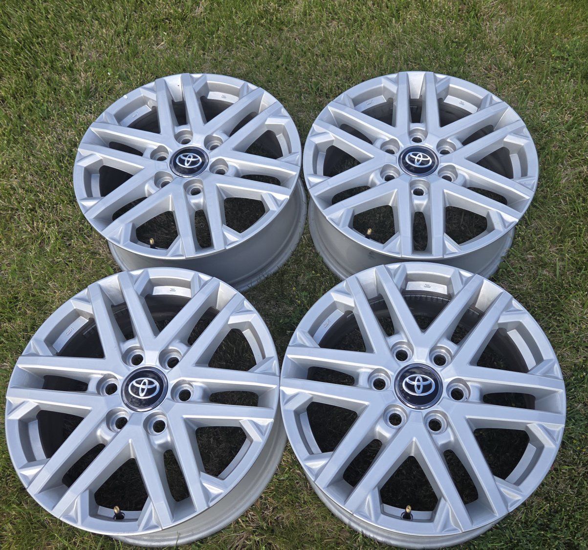 18" 2025 Tundra wheels