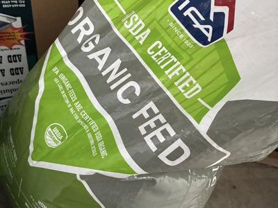 Chicken Feed (pellets are Free) (Scratch Is $25)