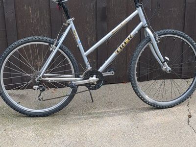 1996 Trek Mountain Track 800 women's bike