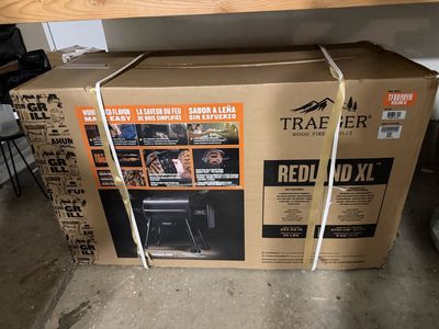 Traeger Redland XL Wood Fire Grill (TFB89BVH) - New in Box
