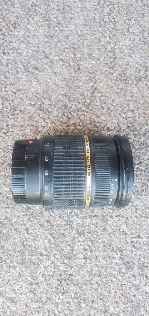 Tamron AF Aspherical XR Di LD(IF) 28-75mm f/2.8 SP AF Lens for Digital SLR Cameras