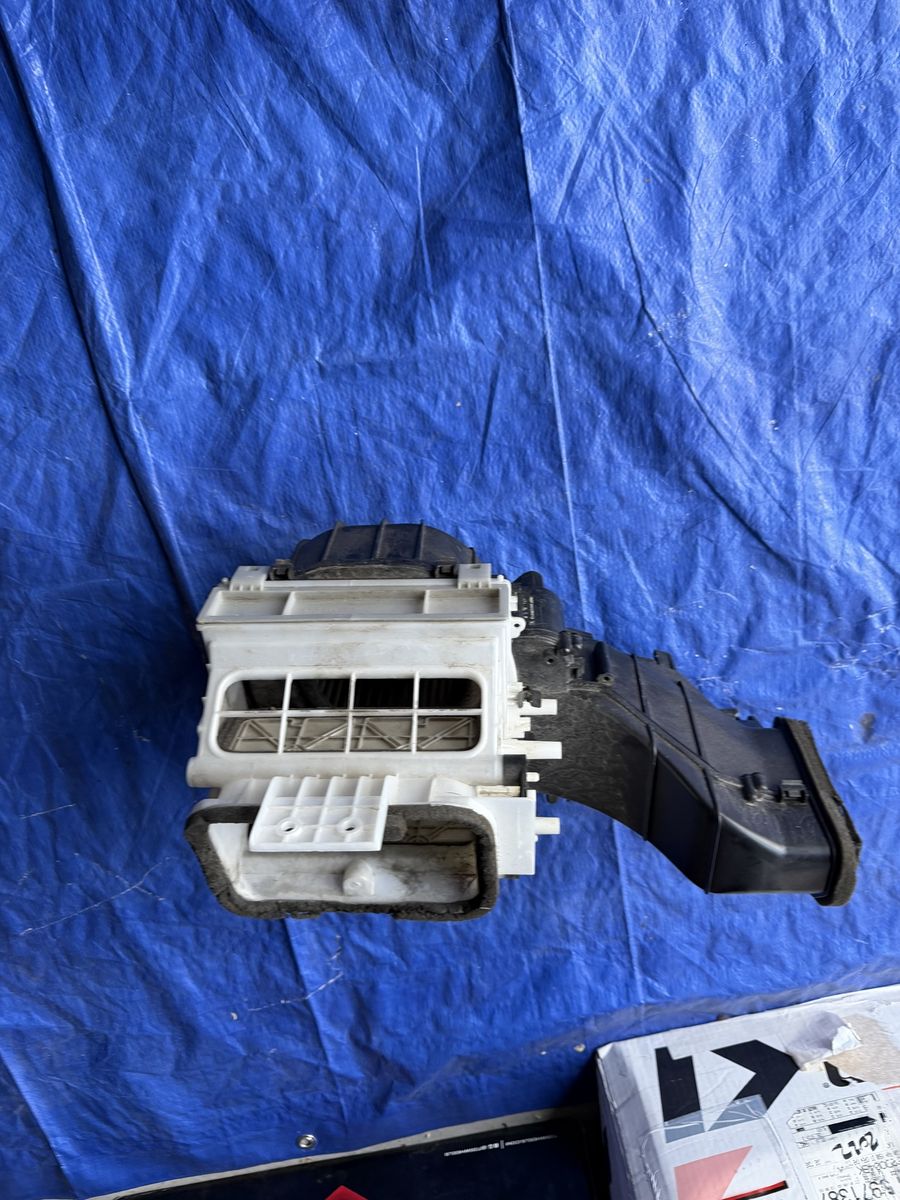 Main image 33