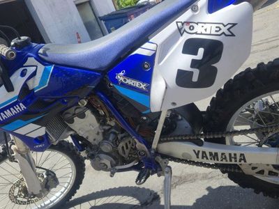 05' Yamaha YZ450wr Dirt Bike - Blue/White, electric start factory headlight Excellent Condition