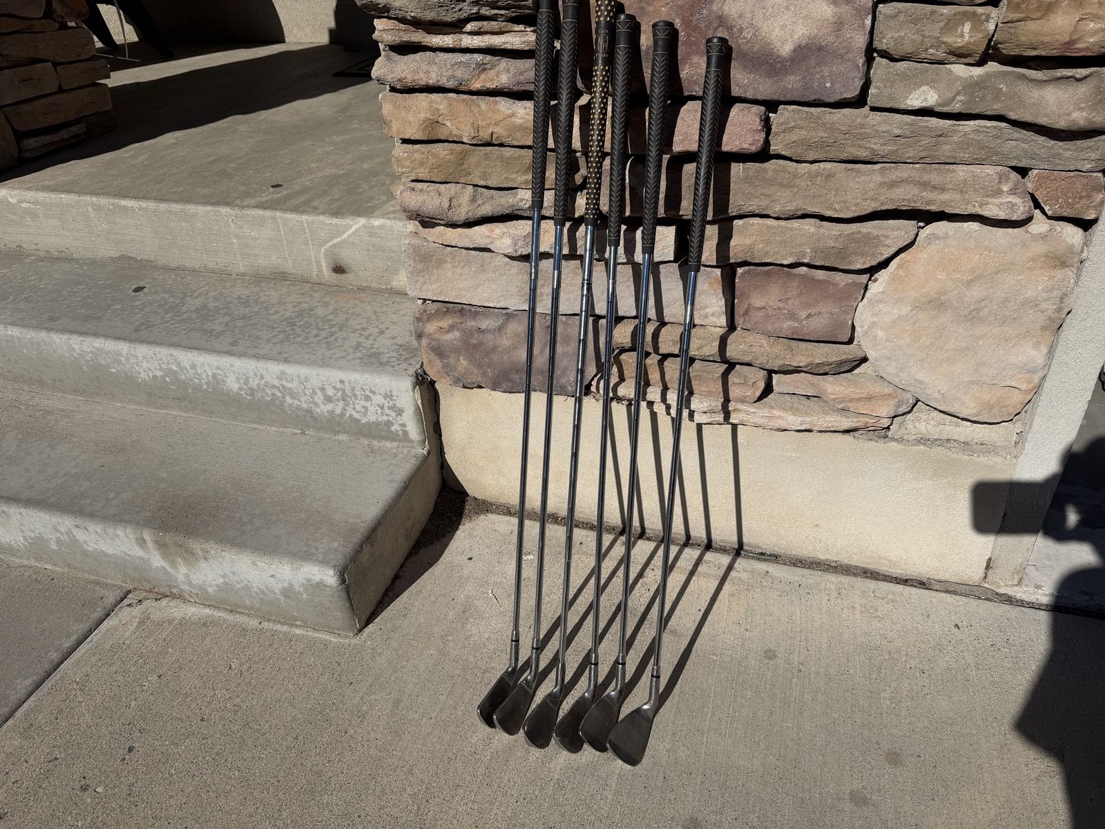 Wilson Tiara Golf Irons Women’s Set - Used Clubs