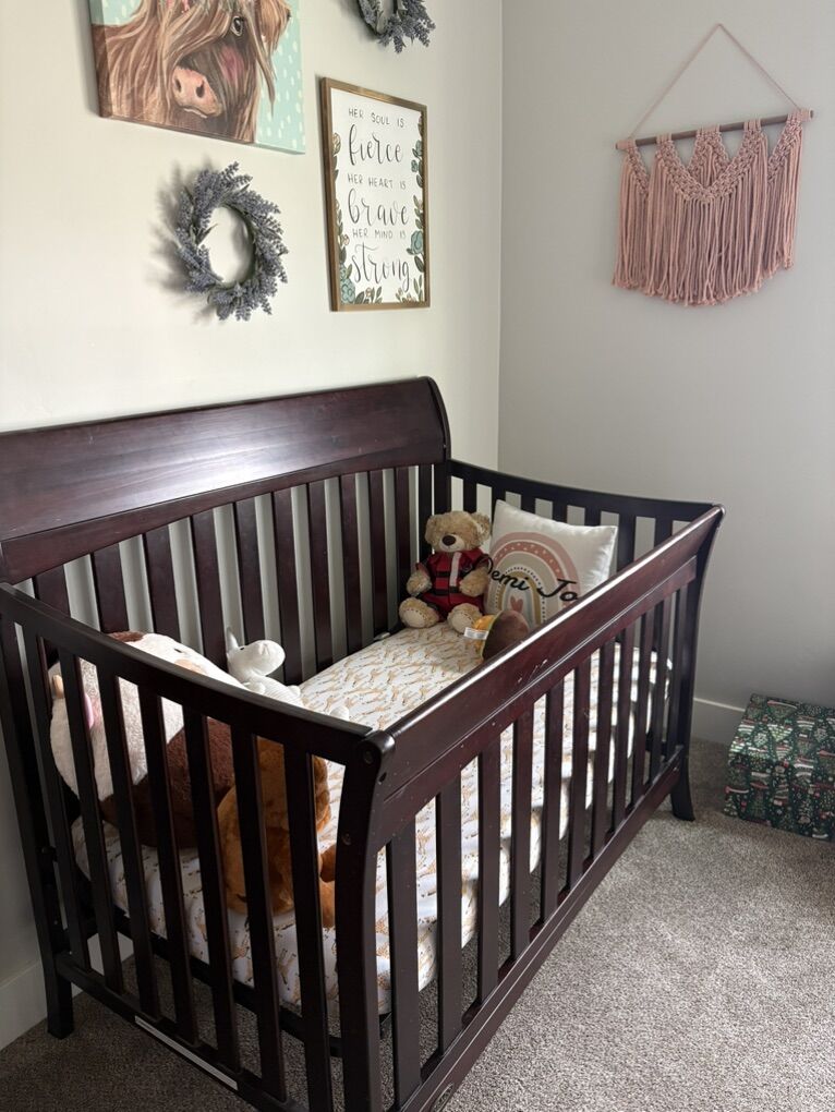 Cherry Wood Crib/Toddler Bed With Mattress