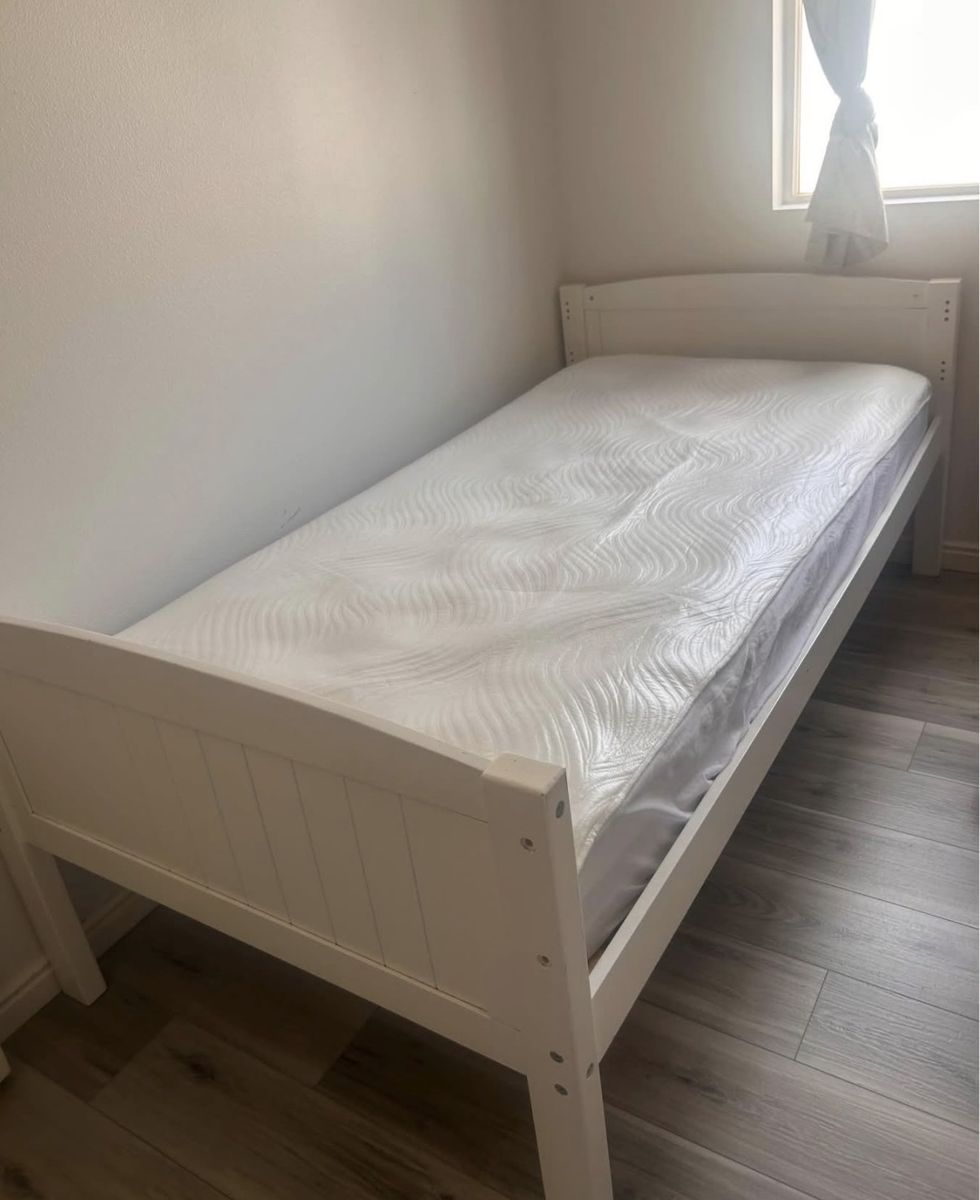 Twin bed frame