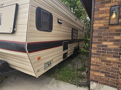1990 23 ft trailer