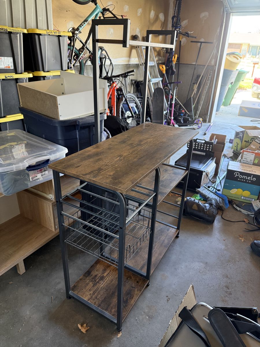 Wine Rack/ Mini Bar/ Kitchen Storage