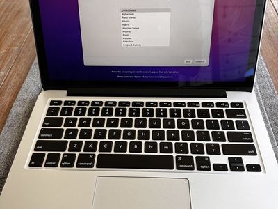 2015 MacBook Pro 13” – Excellent Condition – 256GB SSD – Intel i5