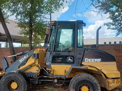 2011 John Deere loader