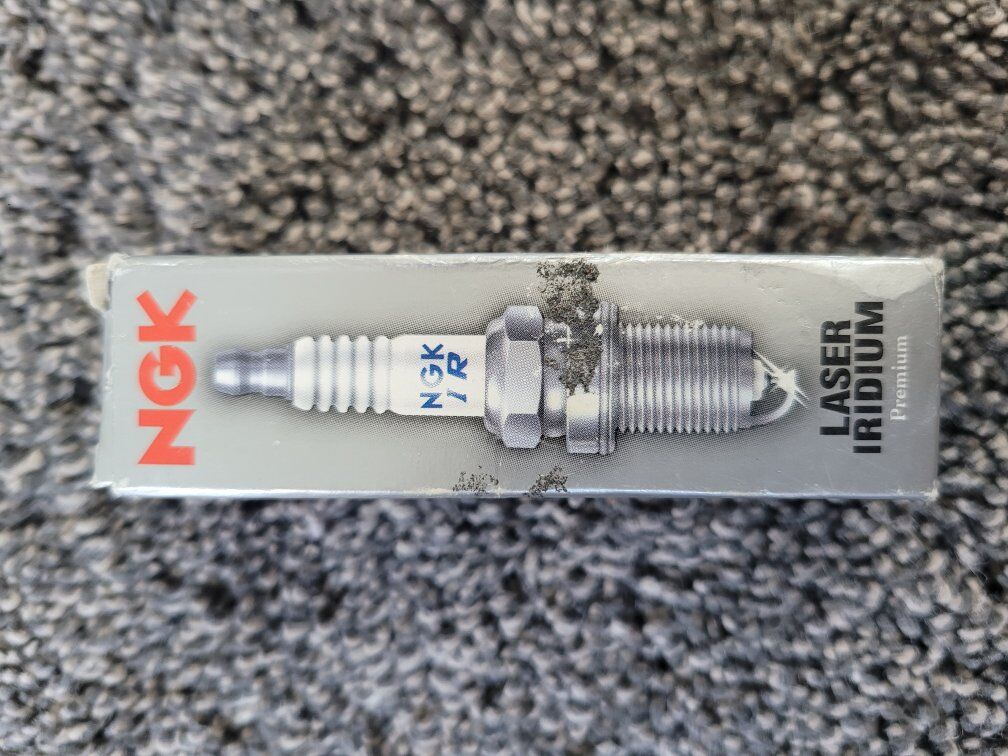 NGK Laser Iridium Plug IZFR5G Spark Plug - 5887