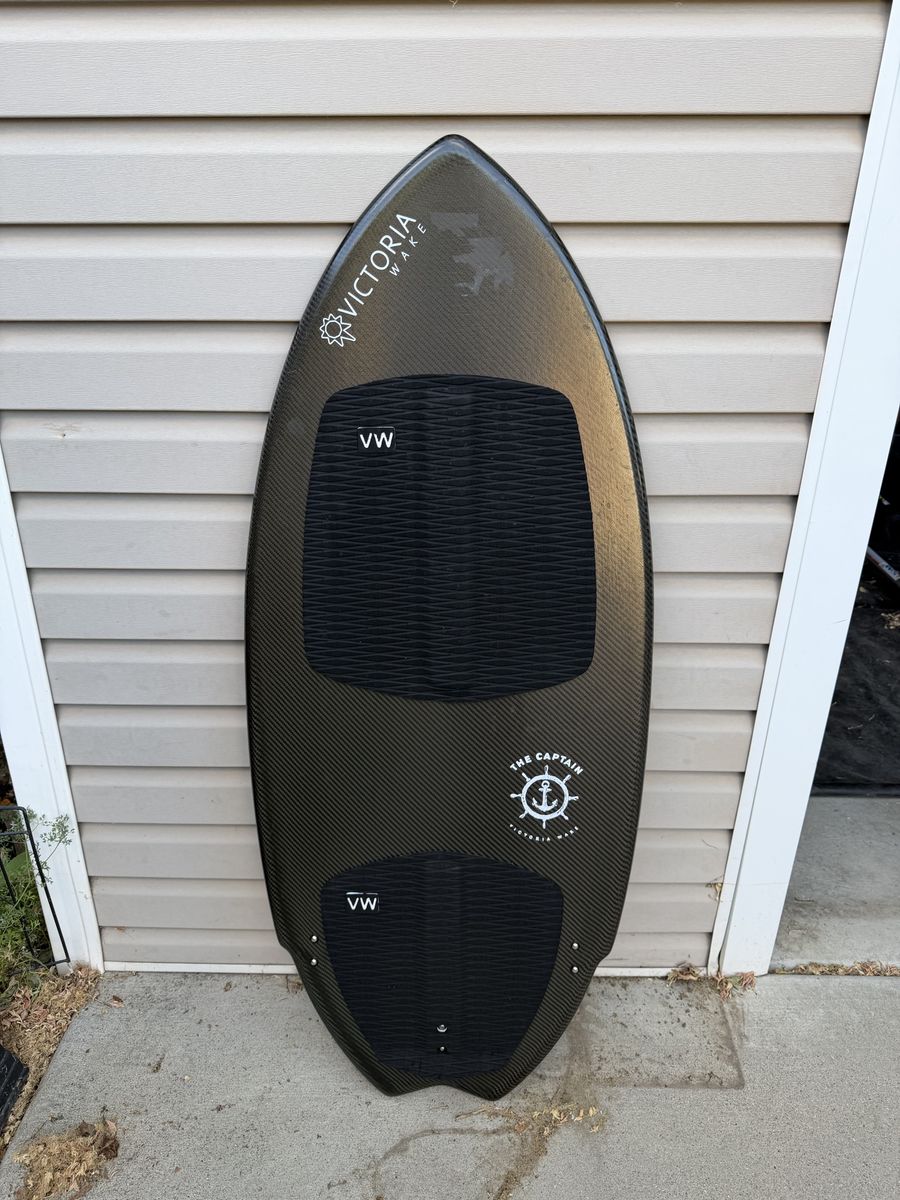 Victoria Wake “The Captain” XL