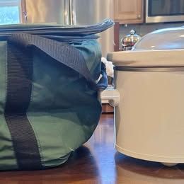 White Rival Duet double Crockpot w/Insulated Case