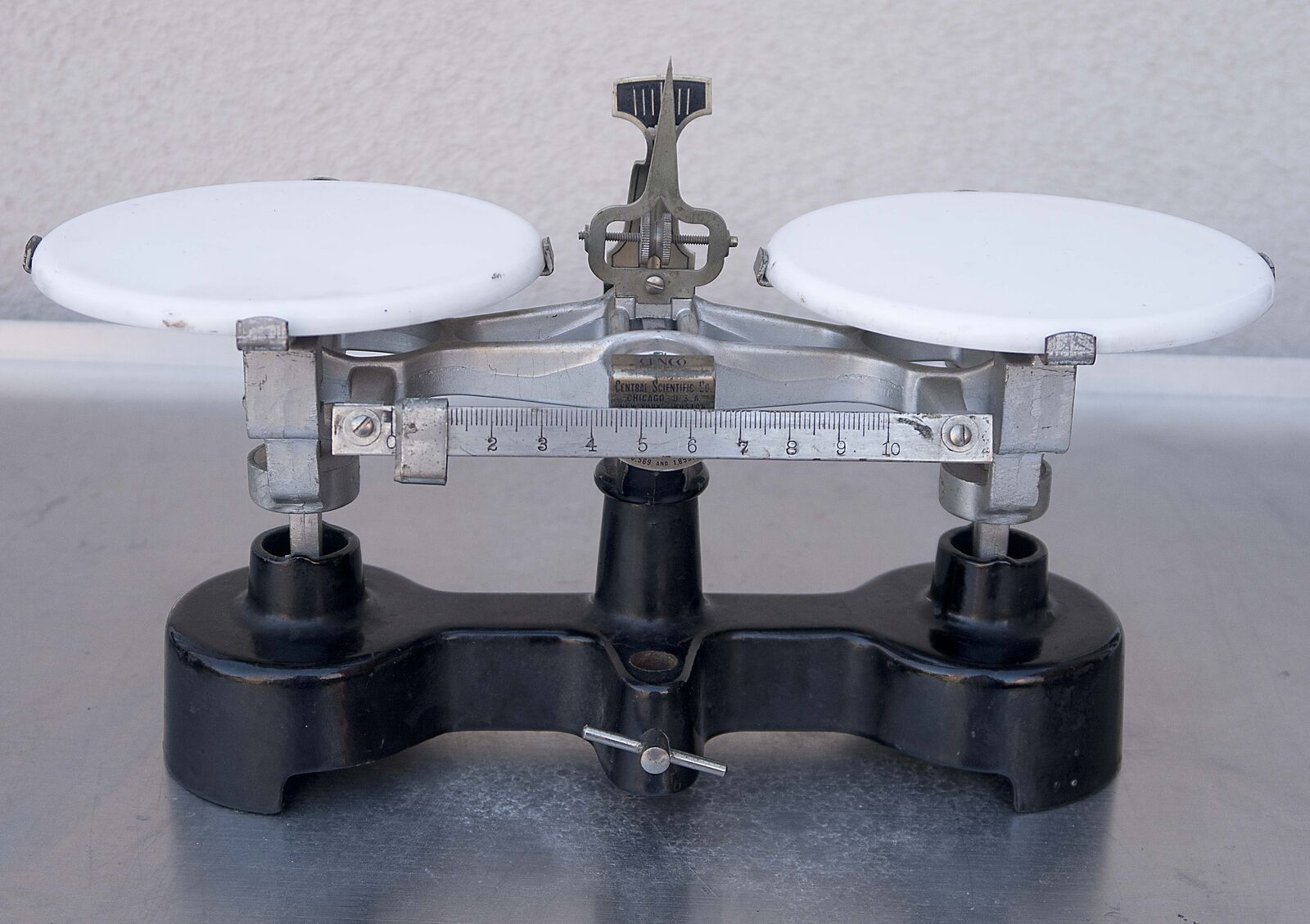 Vintage  CENCO laboratory scale