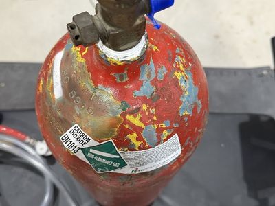 Steel 20Lbs Co2 Tank with regulator