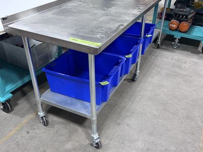 Metal table
