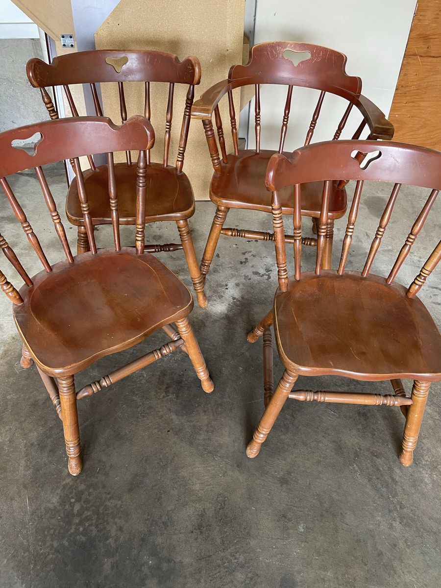 Set of 4 Vintage Wooden Spindle Back Dining Chairs with Heart Cutout