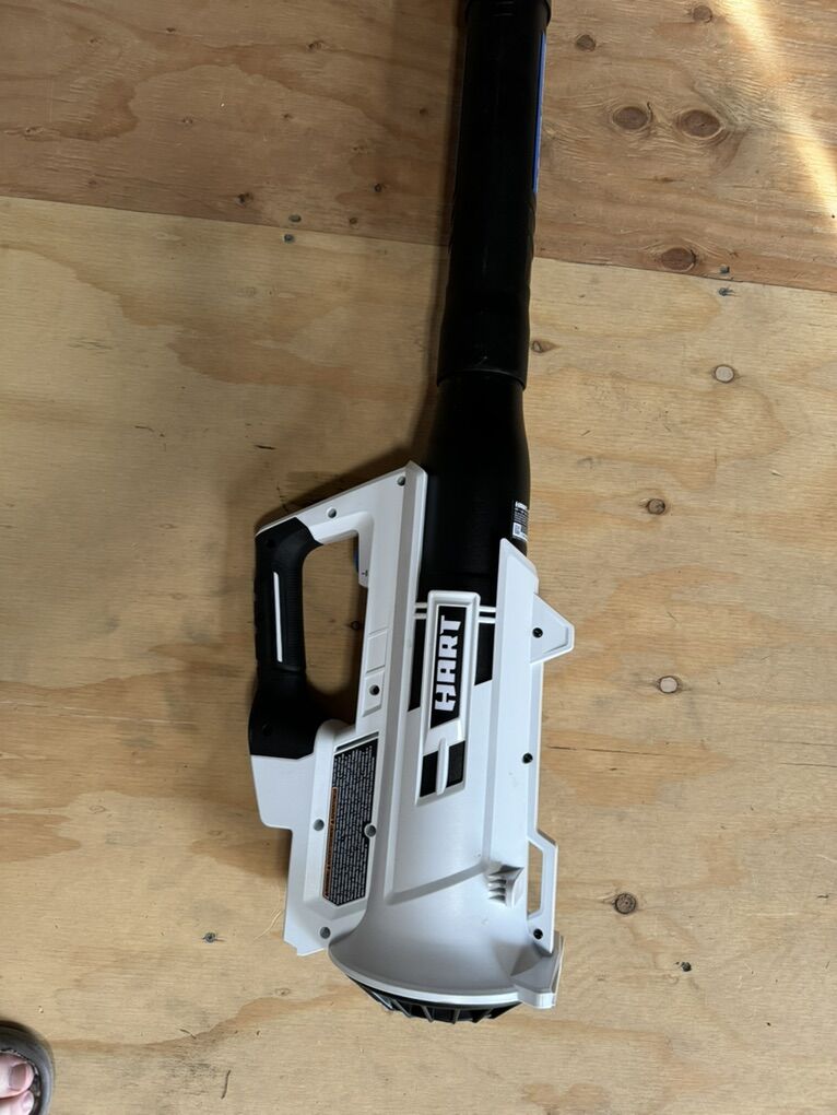 Hart Laef Blower