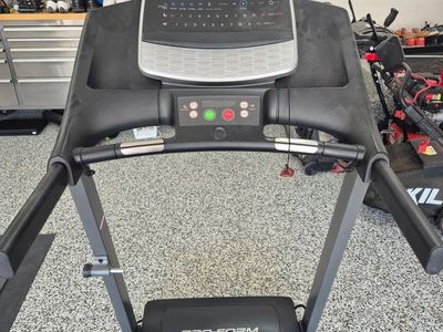 ProForm 305 CS Treadmill with ProShox Cushioning