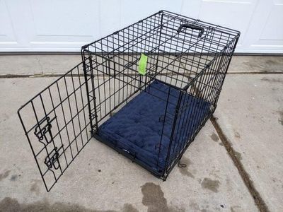Small Wire Dog Crate 24"L