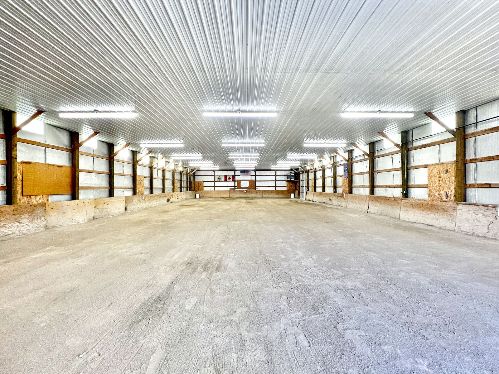 INDOOR INSULATED BOAT STORAGE