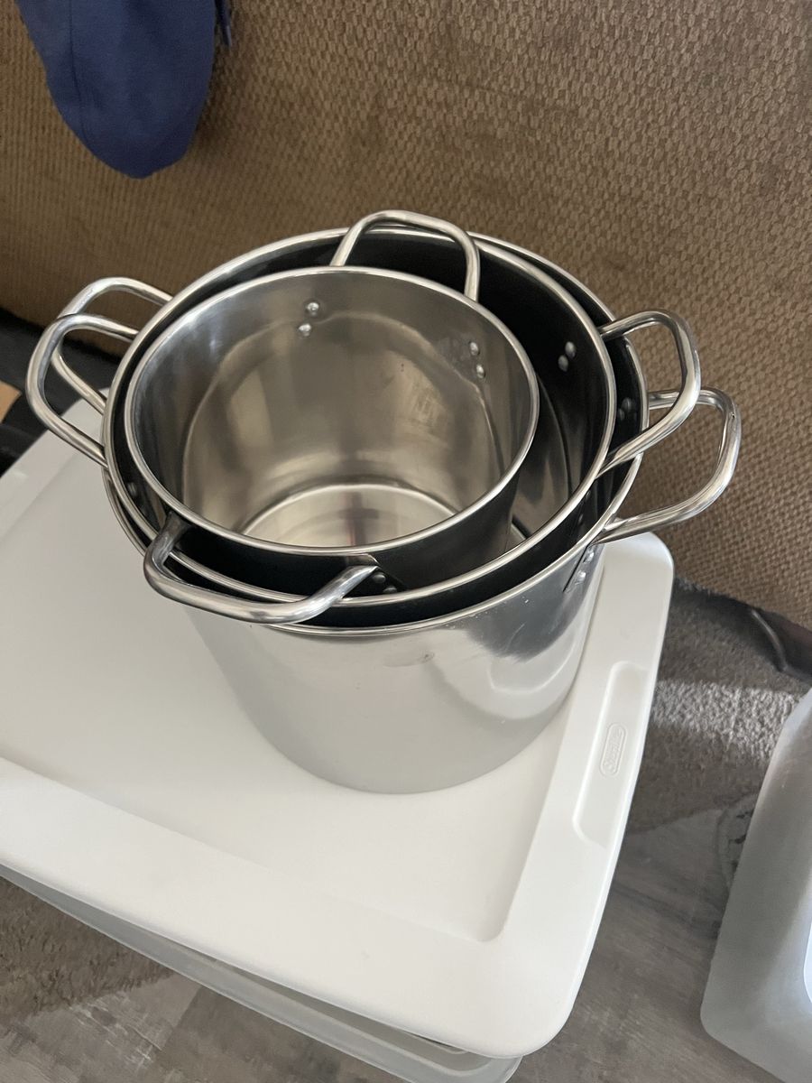 Set of 3 Stainless Steel Pots/Pans - Various Sizes, Durable Cookware