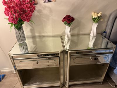 Pair of Mirrored Nightstands - Elegant Glass Side Tables with Drawer and Shelf (27"H)