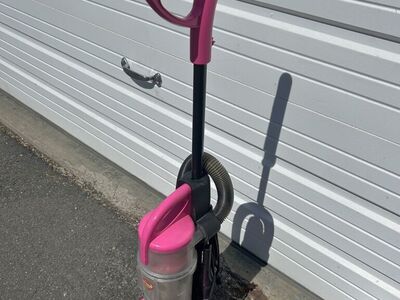 Pink Bissell Easy Vac Vacuum