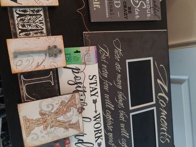 Bundle of Wall Hanging & Craft Stuff