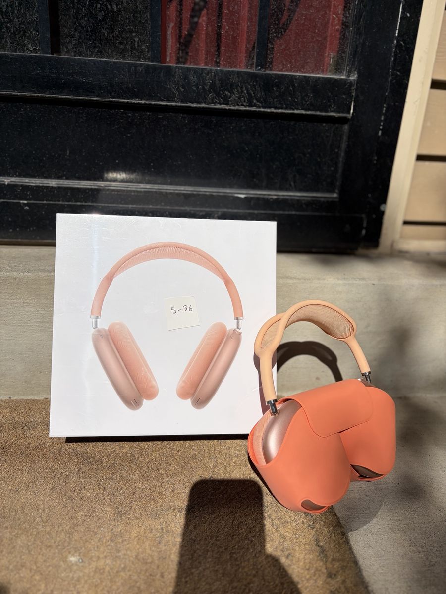 Apple AirPods Max 2s