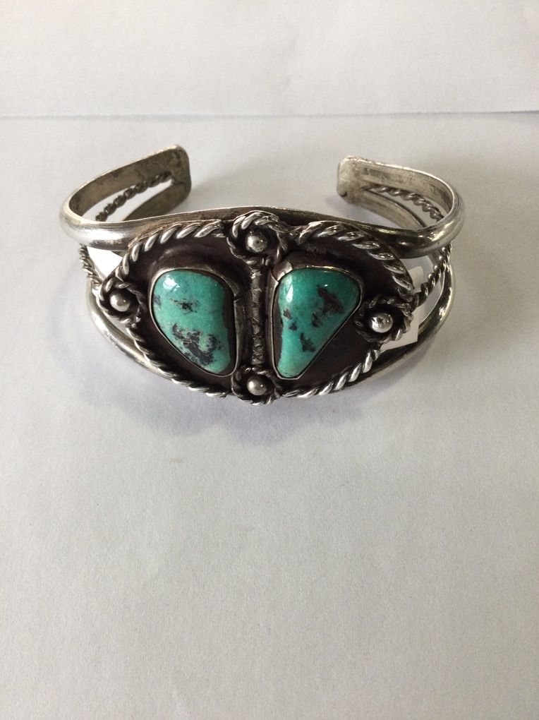 Turquoise Bracelet     #E75011418
