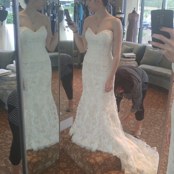 Wedding Dress Maggie Sottero Couture Ivory lace size 8 for DDD