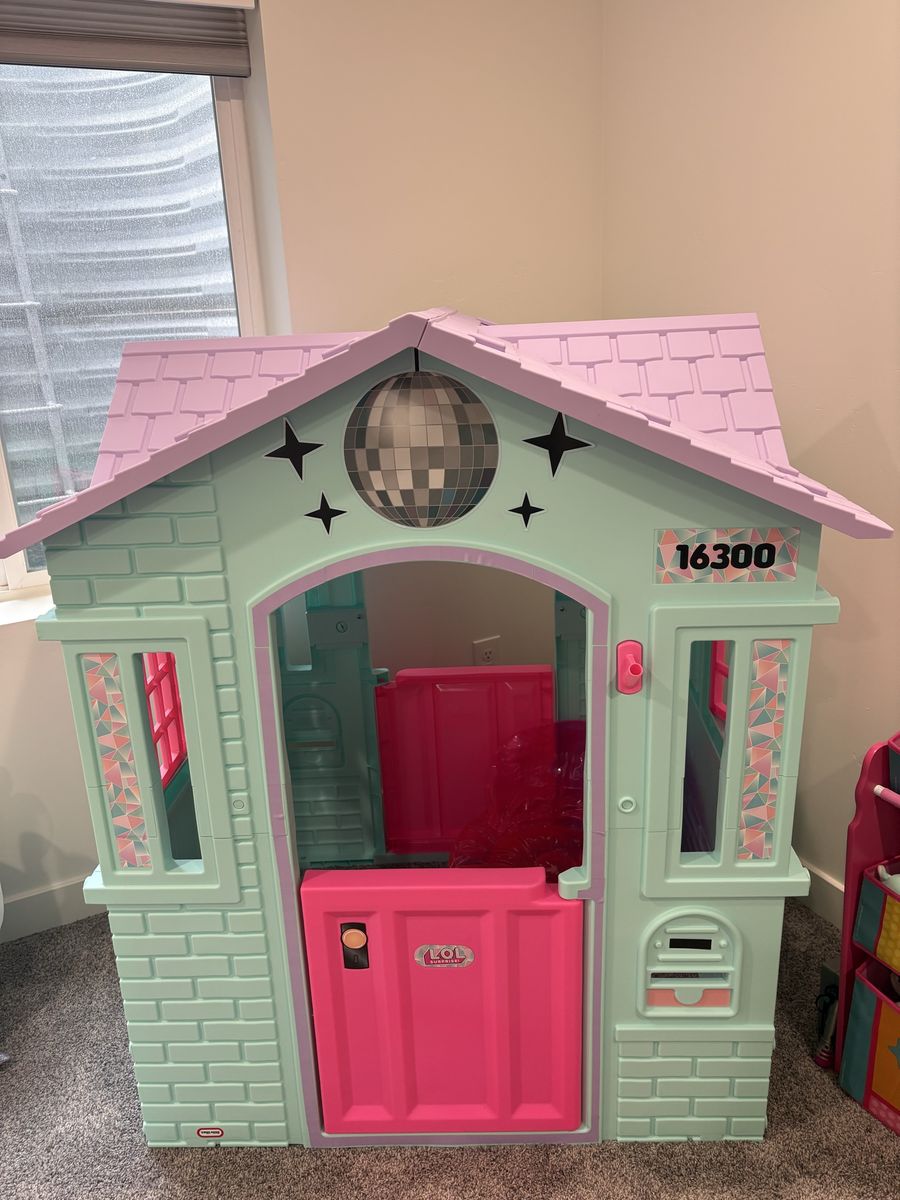 LOL Surprise Playhouse