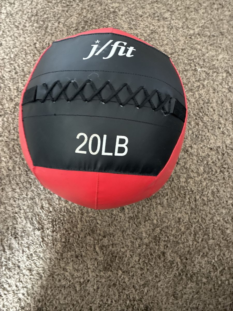 J/fit 20LB Soft Medicine Wall Ball - Red/Black, Excellent Condition for Strength Training
